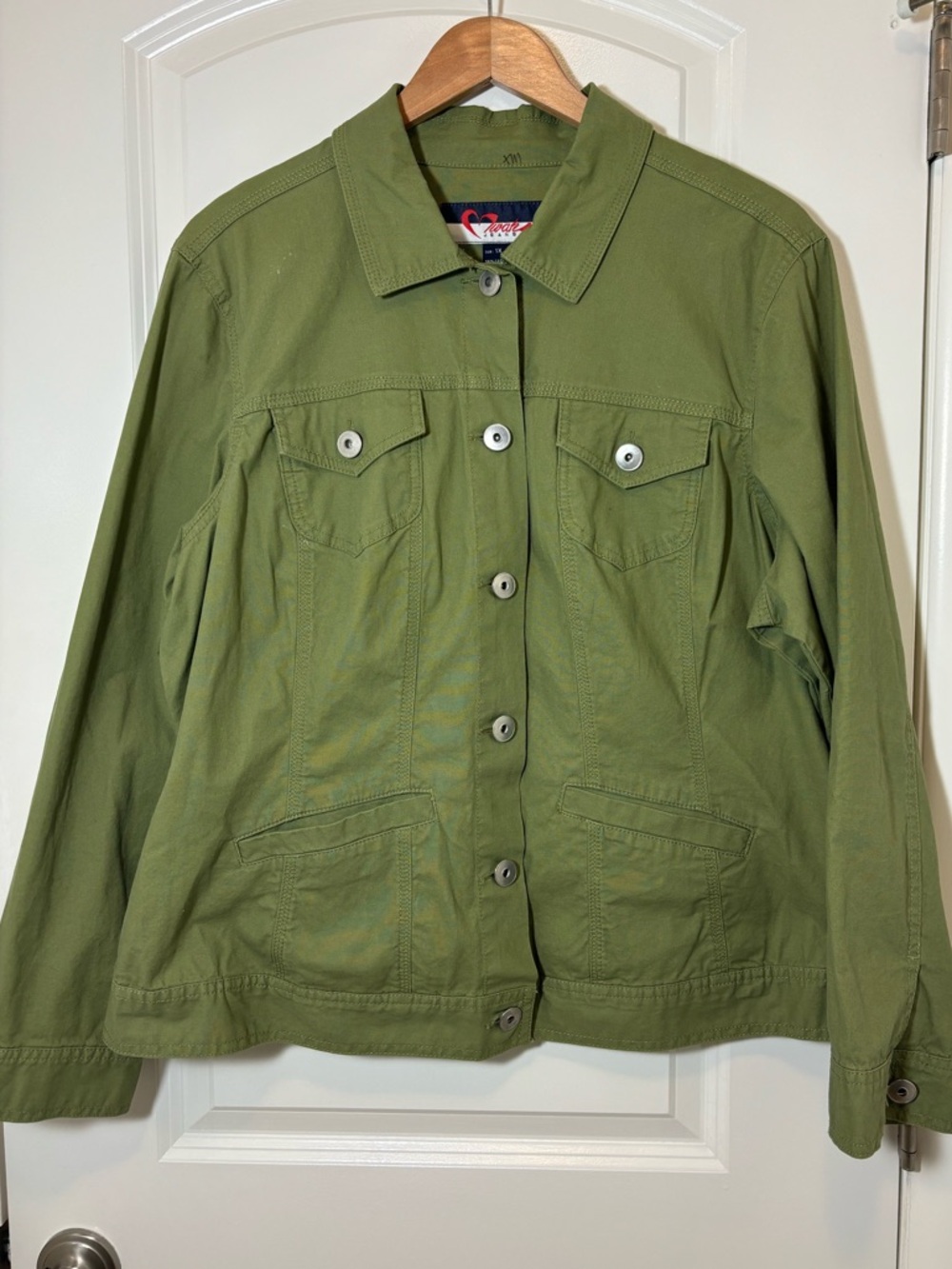 Women’s Olive Green Button-Front Utility Jacket #230